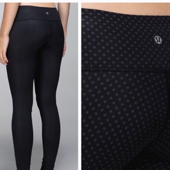 LuLuLemon Dotted Yoga Pant Wunder Under - Picture 4 of 4